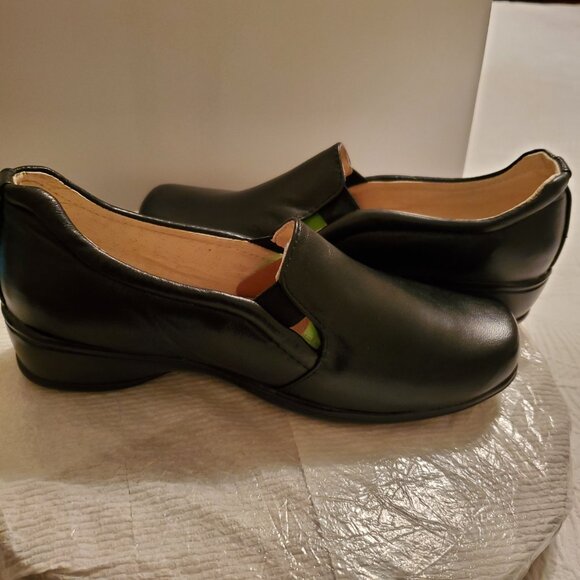 Angie Comfort  Shoes 100% Sheepskin leather Square Toe Size US 7.5 /EU/38. - Picture 3 of 10